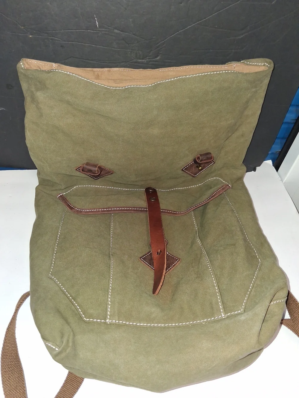 Gootium Military Style Canvas & Leather Travel Backpack Rucksack WWII Army Green